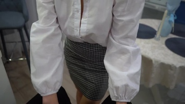 A cukimuki szöszke fősulis csajszi elvérzett a vizsgán de én azért megkúrtam a kis puncikáját Thumb