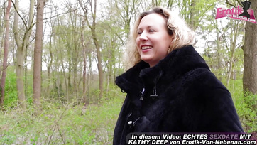 A teltkarcsú svájci milf igent mondott a szex meghallgatásra és szerzett egy hatalmas kukit a nunijába Thumb