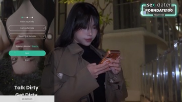 Péppé flexelte és egy óriásit fröcskölt a szextárskeresőn levadászott sunci arcára Thumb