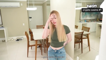 A szétszakított farmer nacijában illegette a popsiját a mostohahúgicám mielőtt bevertem neki a kolbászom Thumb