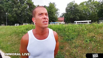 Nem sokkalta az összekelése előtt még egy idősecskébb faszi megkúrhatta a tinicsaj segglikát Thumb