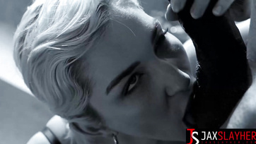 Nem érdekelte, ha meglátják, a faszimádó szöszike milf az erkélyen dugatta meg a puncusát a színes bőrű faszival Thumb