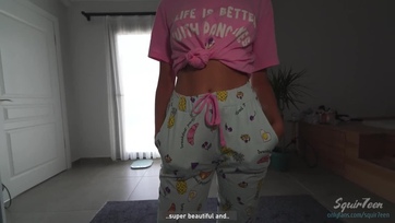 Rohanva felugrott a brokimra a nagy seggű nevelő anyucim miután kiszúrta hogy marokmarcsázok Thumb