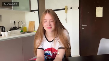 Mivel legyőztem a sakkban az elbűvölő mostohahúgocskámat hagynia kellett hogy megkeféljem a nunikáját Thumb