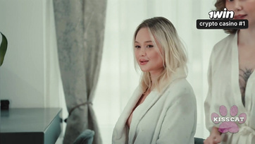 Vajon megkúrta este a szunnyadó luvnyája háta mögött a romlott neveltlánya passzos lyukát? Thumb